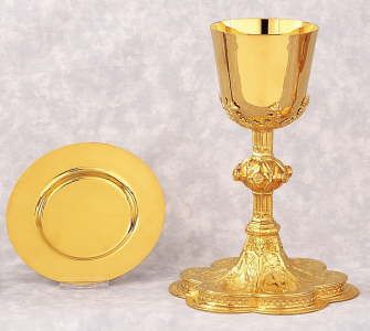 Gold Chalice With Deep Well Paten